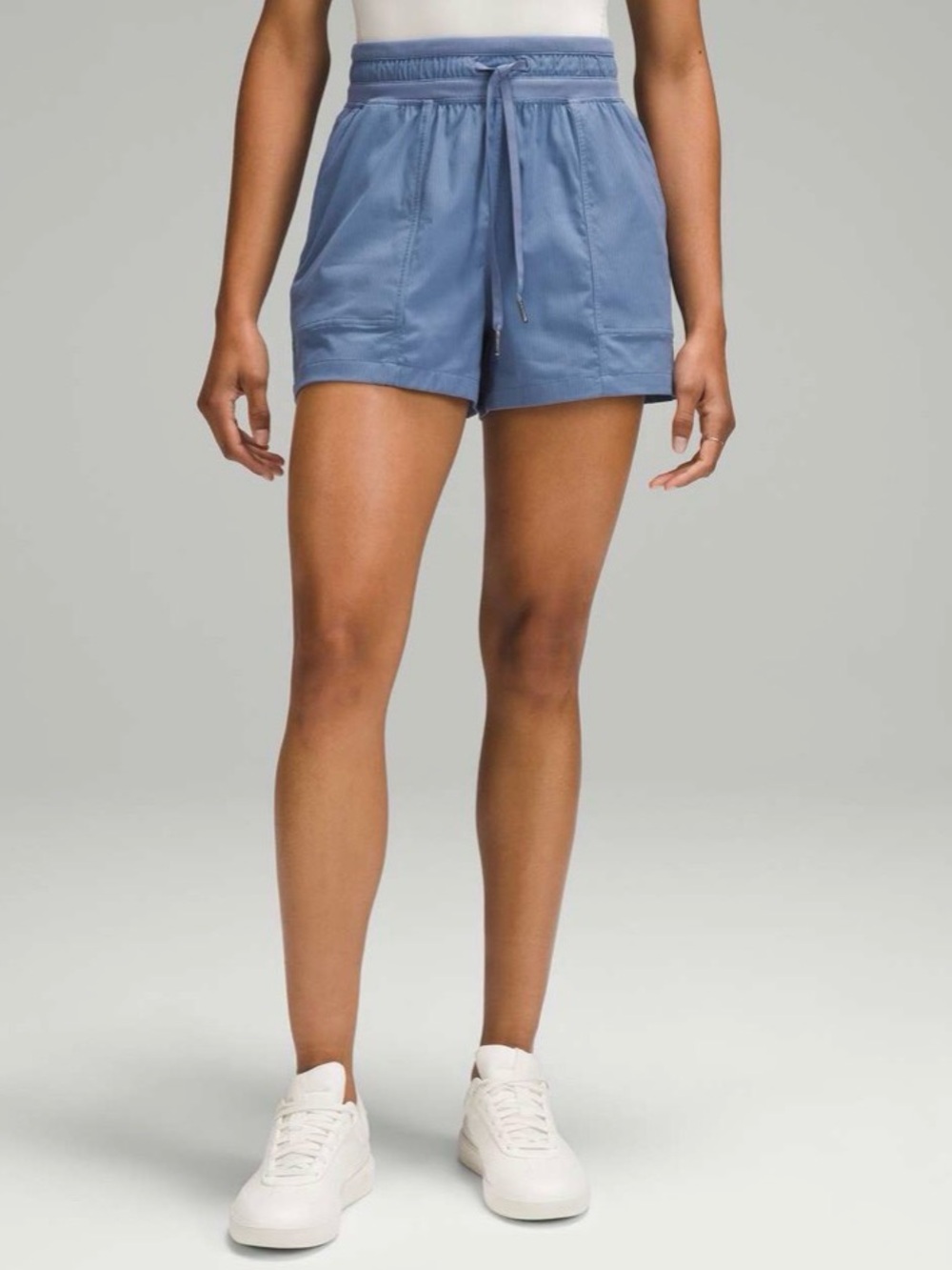 Lululemon Dance Studio High Rise 3.5” Shorts in Oasis Blue